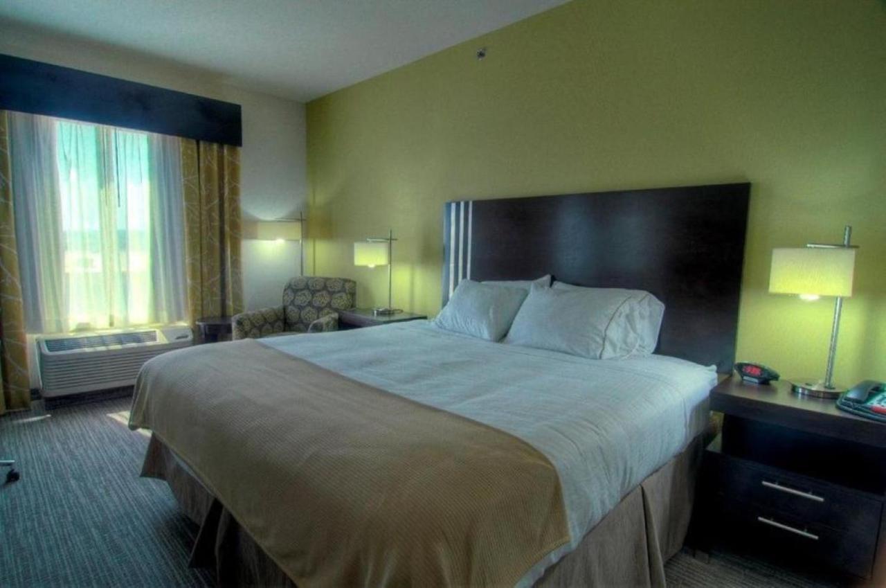 Holiday Inn Express Conway By Ihg Экстерьер фото