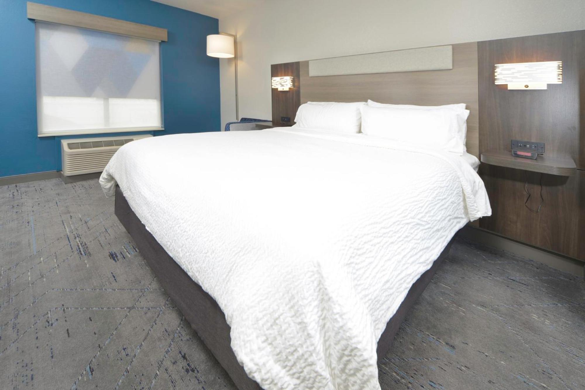 Holiday Inn Express Conway By Ihg Экстерьер фото