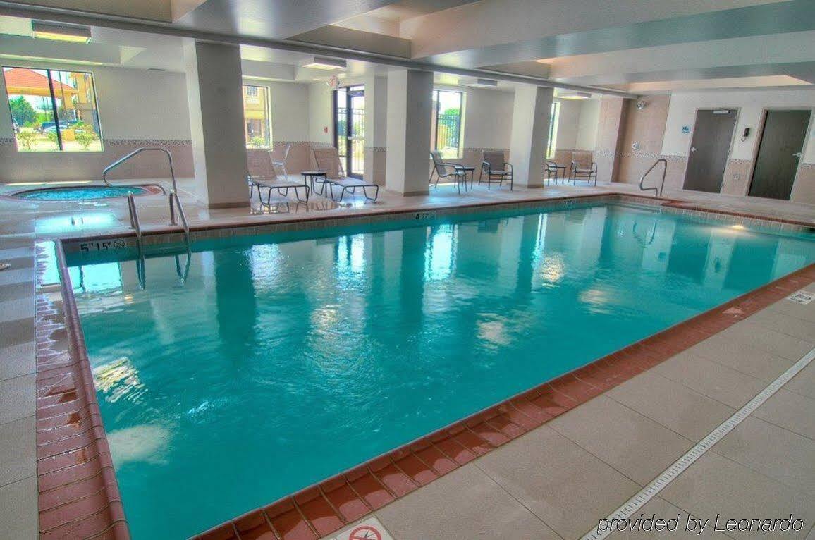 Holiday Inn Express Conway By Ihg Экстерьер фото